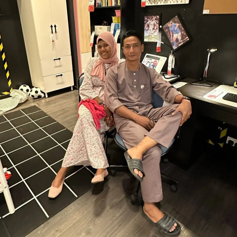 azam2